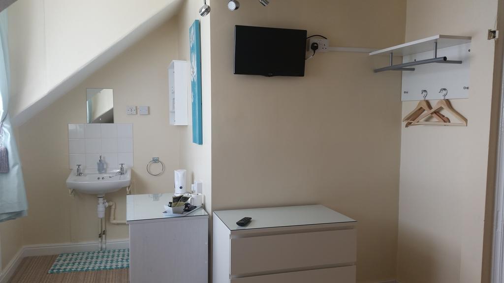 The Trevelyan Morecambe Quarto foto